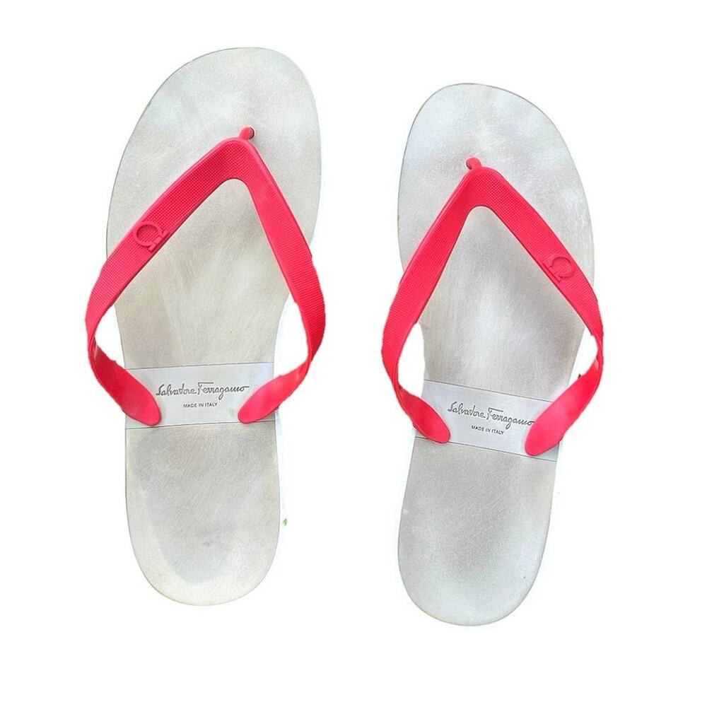 SALVATORE FERRAGAMO Men’s Rubber Flip Flops Size 11 'Gym' Tan/Red Rubber Sandals